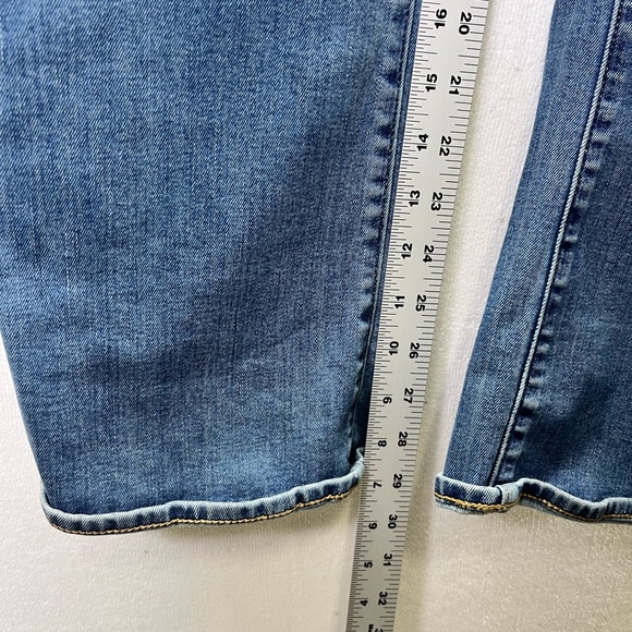 Old Navy Kicker Bootcut Mid Rise Jeans Womens 12 Blue Denim Stretch Faded 2124 - Picture 6 of 9